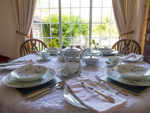 Magpies Lodge Slinfold Екстериор снимка